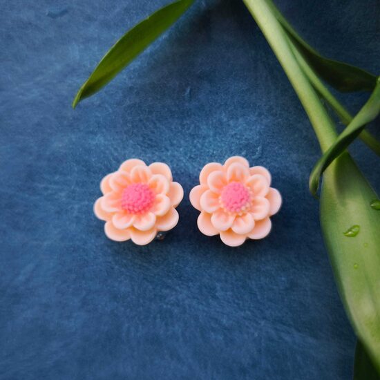 Klipši Laškrāsas ziediņi